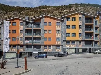 Pierre & Andorra Alba شقة التارتر